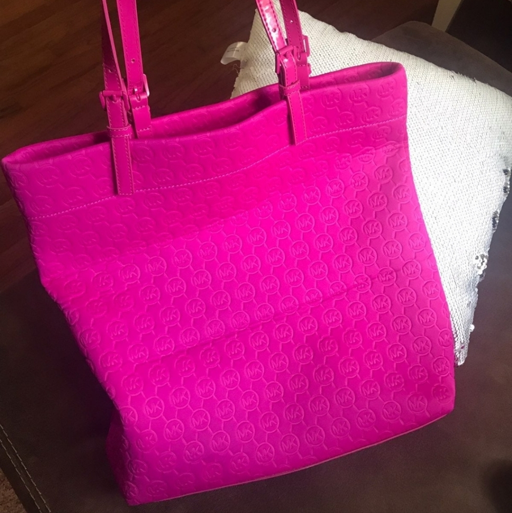 Hot Pink Michal Kors MK Tote Shoulder Bag